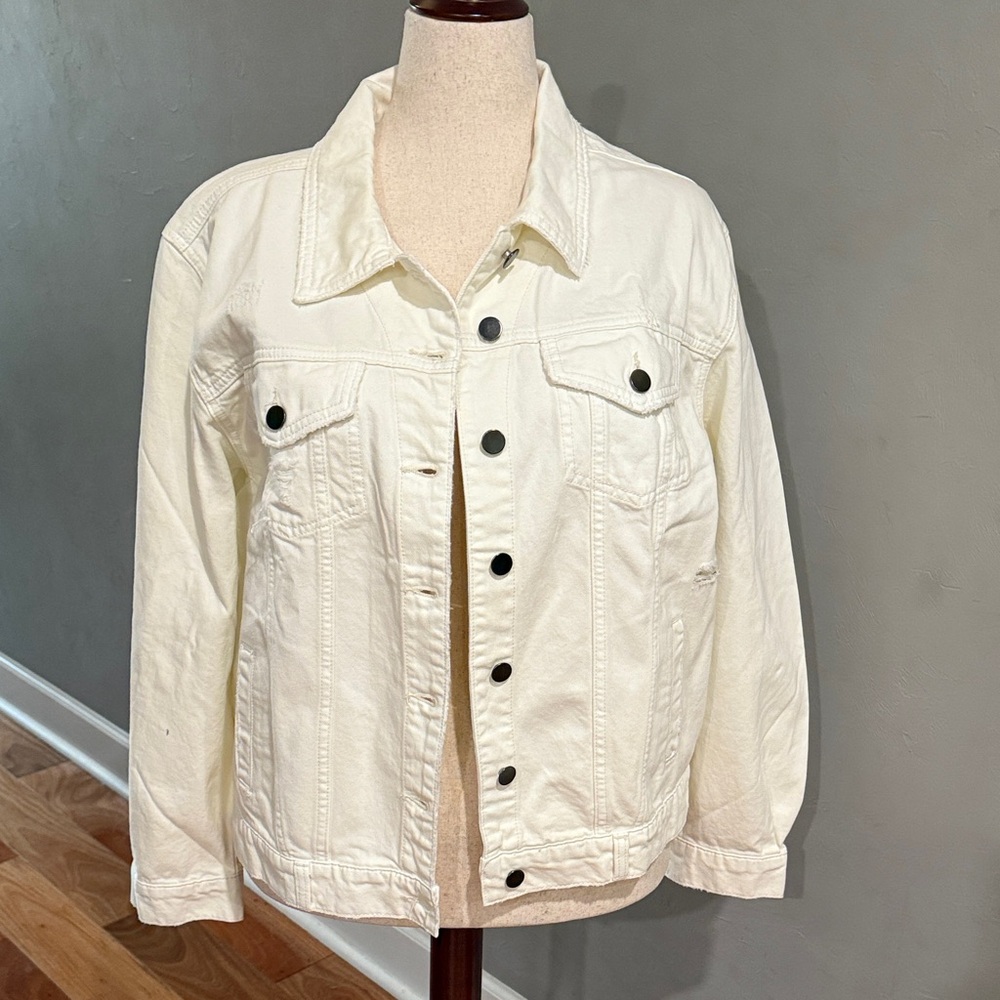 NWT Kut from the Kloth Ecru Distressed Denim Jacket